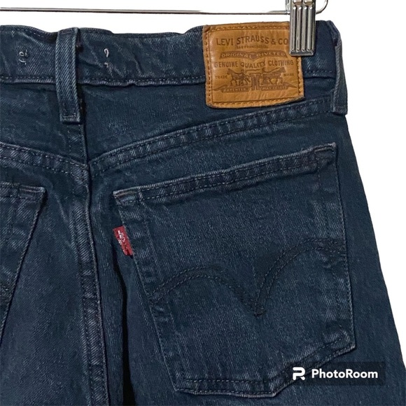 Levi’s Premium Wedgie Icon Fit High Rise Ankle Jeans in Wild‎ Bunch Dark Wash - Picture 8 of 12